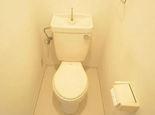 東京メトロ半蔵門線 押上駅 徒歩10分 12階建 築35年のトイレ写真