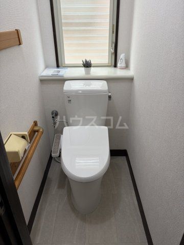 ルピナスの散歩道ラ・ファミーユのトイレ写真