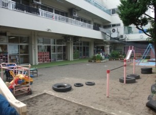 幼稚園・保育園　赤羽西保育園（幼稚園・保育園）まで424m
