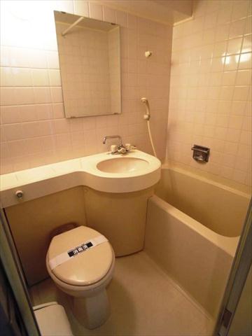 都営三田線 本蓮沼駅 徒歩7分 14階建 築33年の風呂写真
