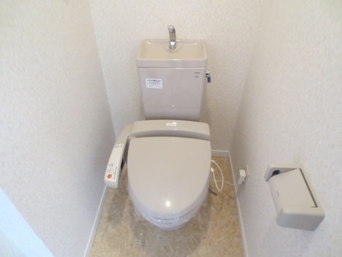 トイレ　ウォシュレット