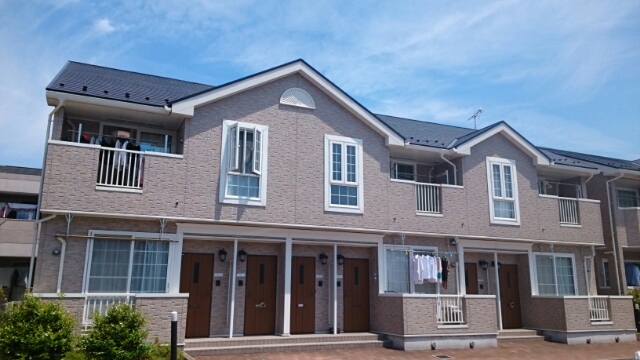 建物外観　即入居可能★最上階の角部屋で日当たり良好★電子キー搭載です◎