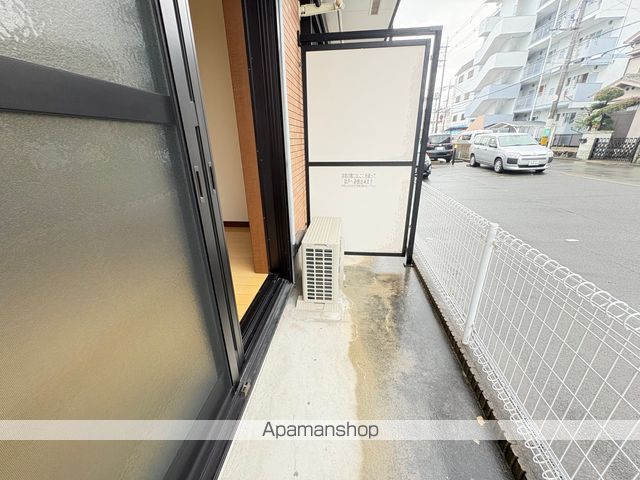 バルコニー