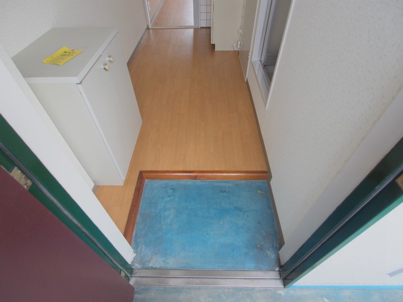 リード大町の玄関写真