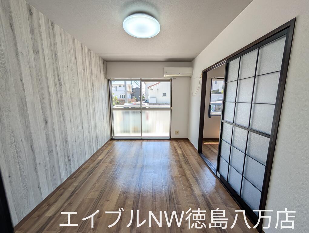 サンステージ上助任の内装写真