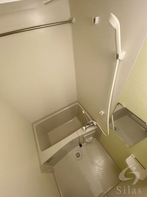 近鉄けいはんな線 荒本駅 徒歩6分 3階建 築4年の風呂写真
