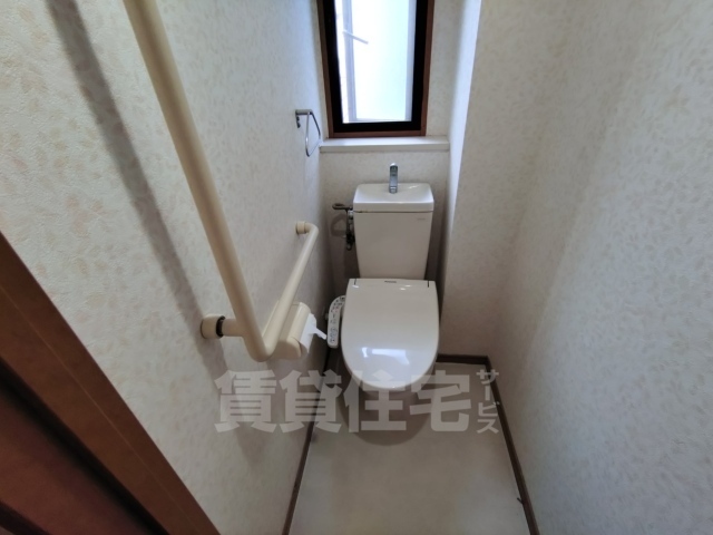 ブリューデル九条のトイレ写真