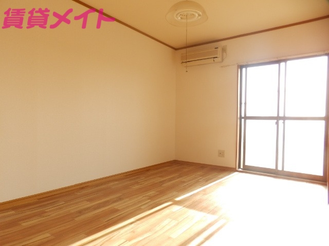 居室・リビング　別部屋画像参考