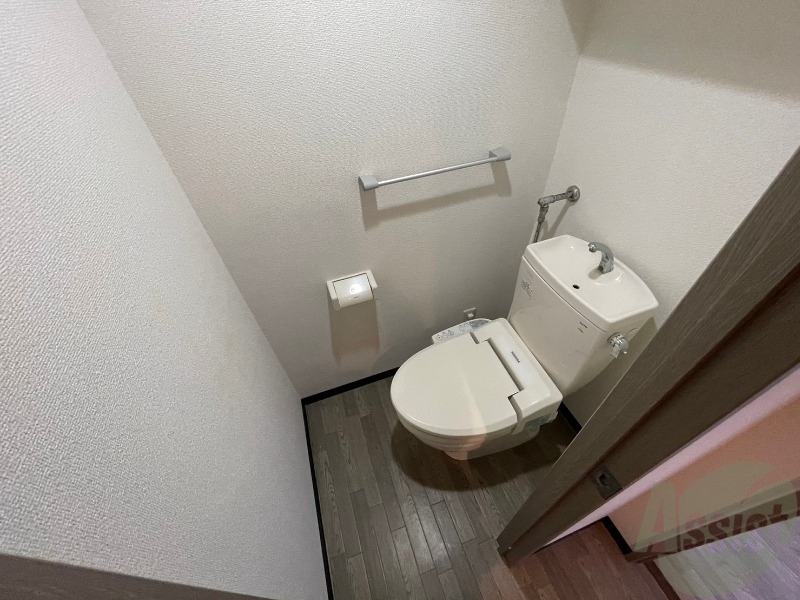 地下鉄南北線 幌平橋駅 徒歩13分 9階建 築18年のトイレ写真