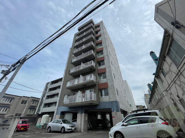 地下鉄南北線 幌平橋駅 徒歩13分 築18年