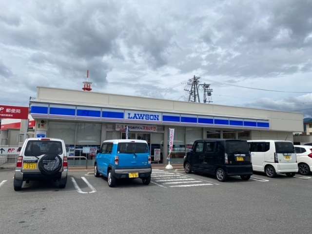 コンビニ　ローソン長野ホクト文化ホール前店（コンビニ）まで47m