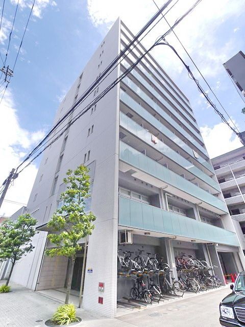 プラウドフラット鶴見IIの外観写真