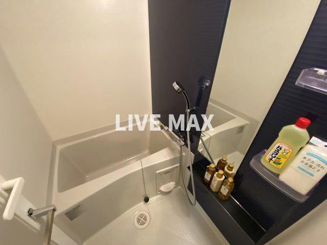 バス・シャワールーム　※別部屋のお写真になります※家具家電は付きません
