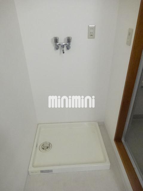 バス・シャワールーム　洗濯機置き場