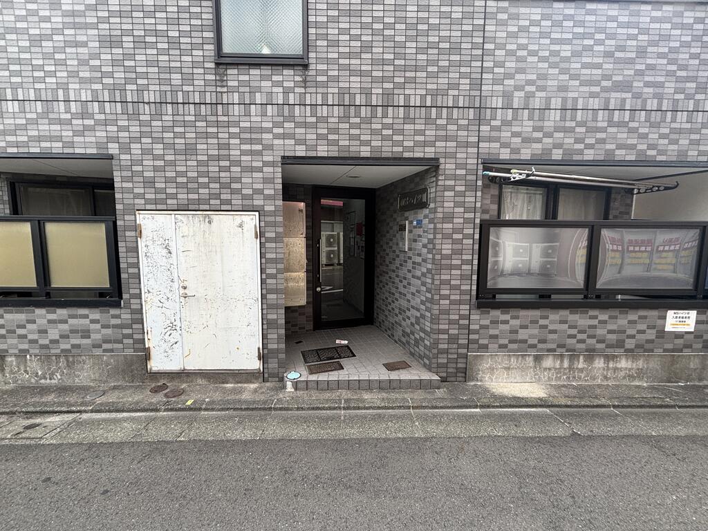 ＪＲ京浜東北線 蒲田駅 徒歩8分 4階建 築27年の外観写真