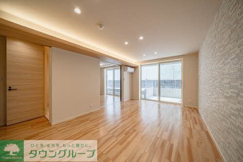 JM HIGASHIYAMAの居間写真