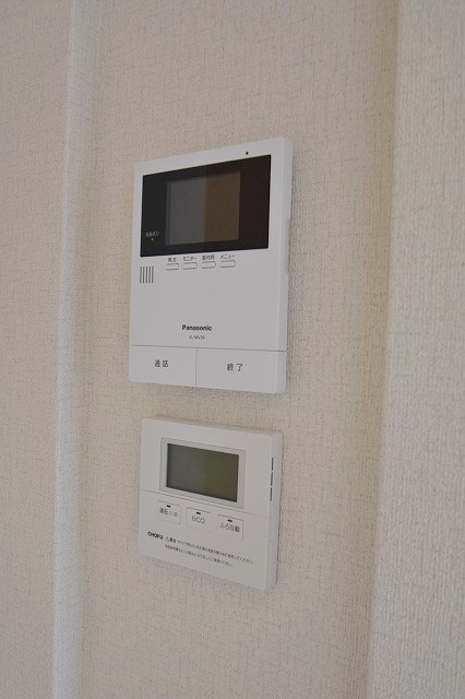 セキュリティ　TVモニター付インターホン