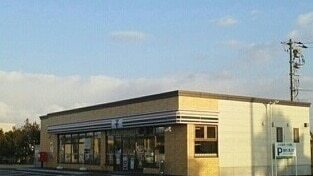 その他　セブンイレブン東旭川店（その他）まで600m