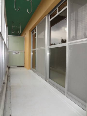 ＪＲ東海道本線 能登川駅 徒歩12分 3階建 築39年の内装写真