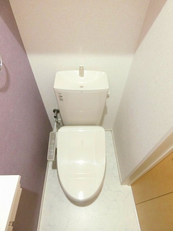 トイレ　図面と現状に相違がある場合には現状を優先