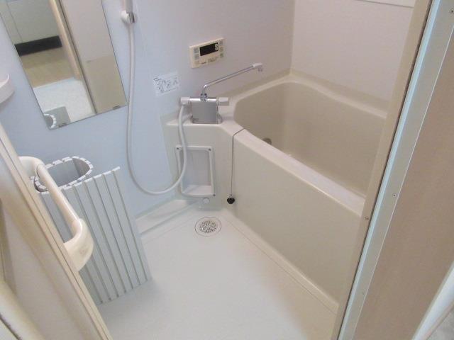 狩野貸住宅の風呂写真