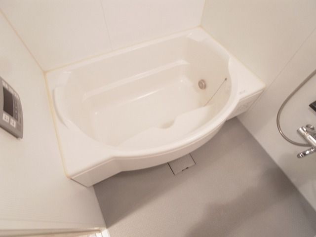 バス・シャワールーム　★綺麗な浴室★