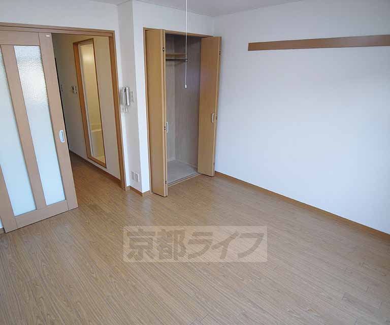 居室・リビング　のびのびと使っていただける広さです
