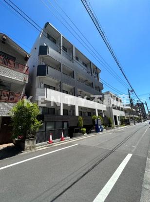 建物外観　外観は落ち着いています