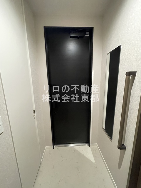 玄関　すっきりシンプルな玄関スペースです！