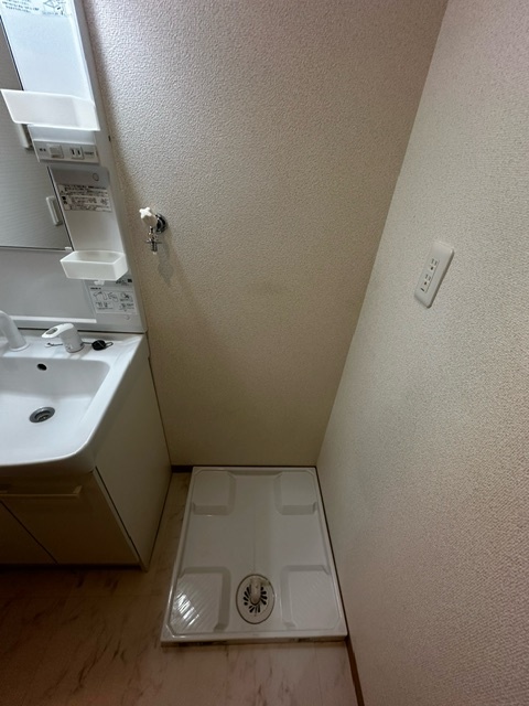 グリーンライン 高田駅 徒歩5分 3階建 築13年のその他写真