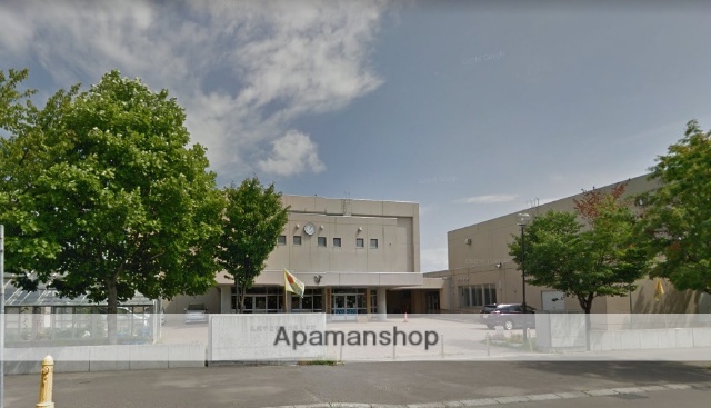 小学校　百合が原小学校（小学校）まで484m