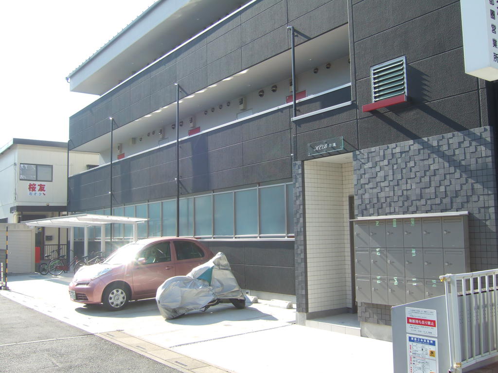 KCB日進の外観写真
