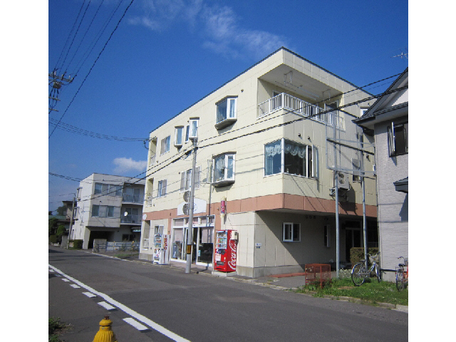 函館市松陰町のマンションの建物外観