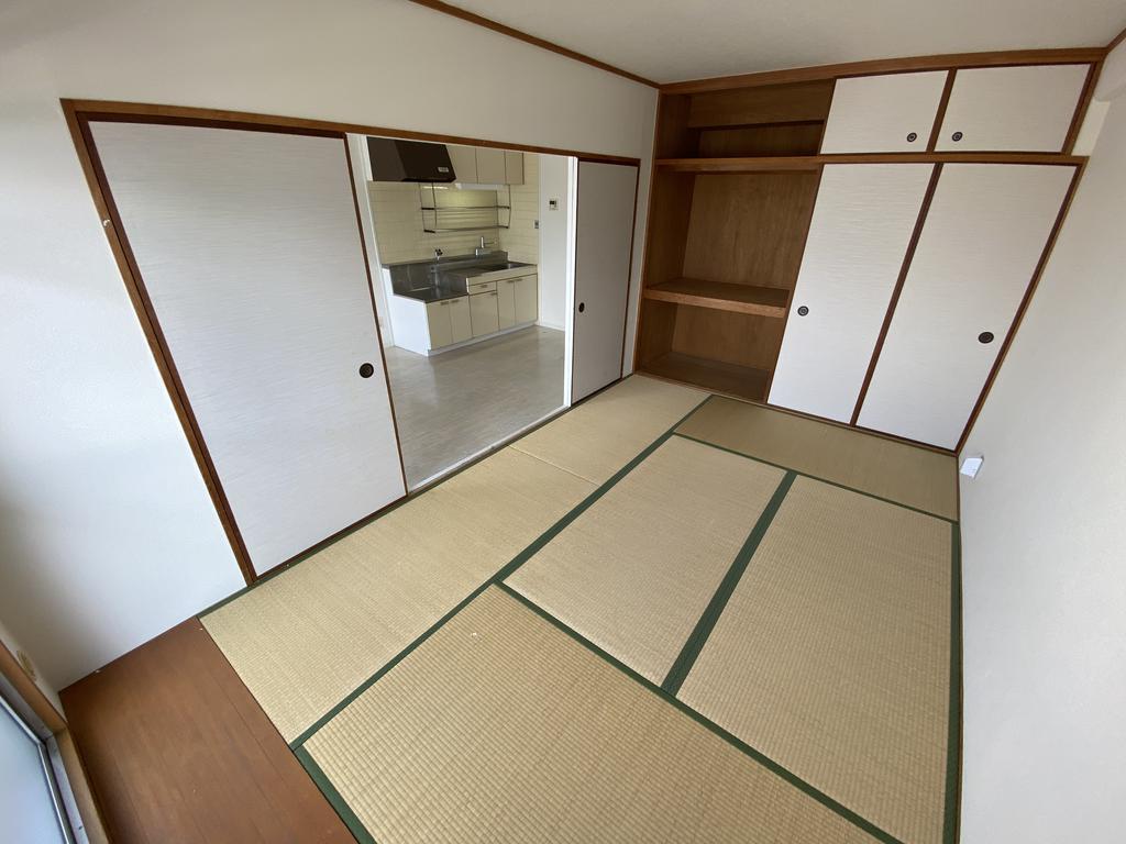 近鉄南大阪線 針中野駅 徒歩9分 5階建 築34年の内装写真