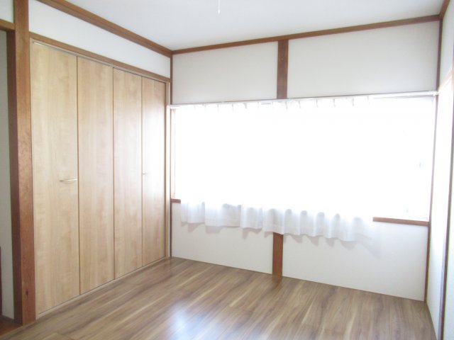 居室・リビング　ゆったり過ごせる居間です