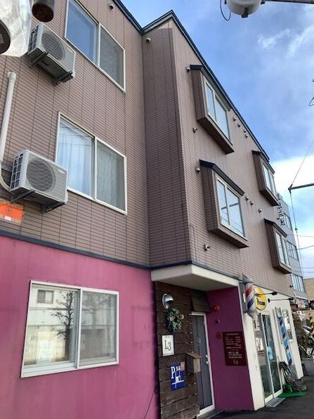 北海道札幌市豊平区平岸四条４（アパート）の賃貸物件の外観