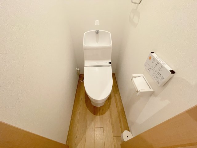 Heights DVGのトイレ写真