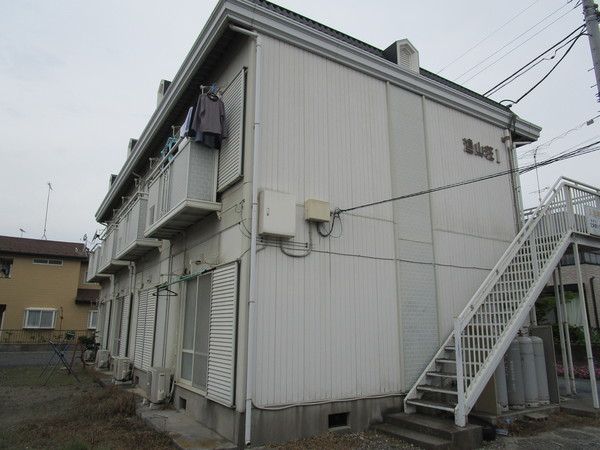 遠山荘の建物外観