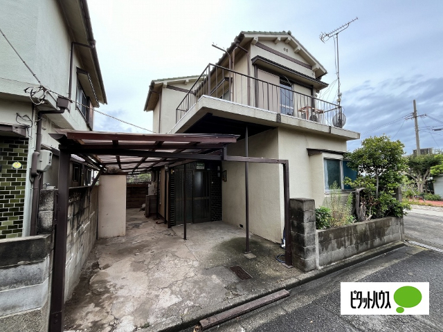 松江東戸建の建物外観