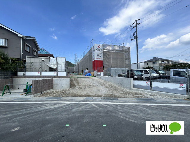 【サンリットI　（和歌山市内原）のエントランス】