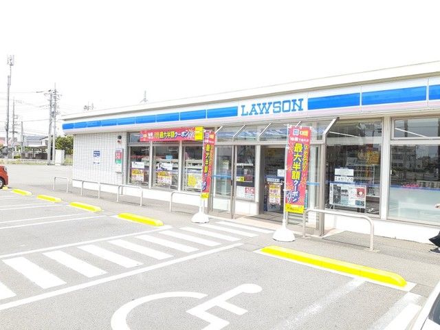 【前橋市青柳町のアパートのコンビニ】