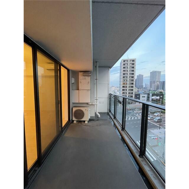 【足立区千住橋戸町のマンションのバルコニー】