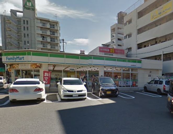 コンビニ　ファミリーマート小倉城野駅北店（コンビニ）まで402m