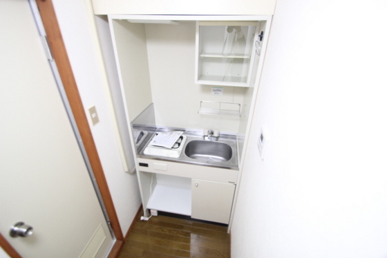 キッチン　※別部屋の写真です