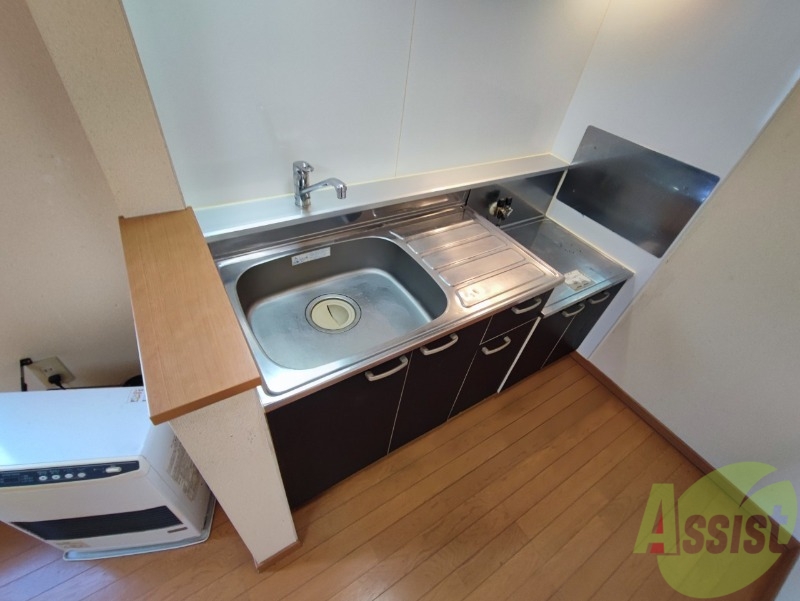 キッチン　キッチンはスペースも広々していて使いやすそうですよ！