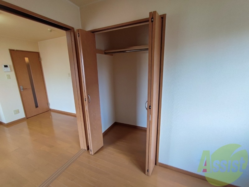 収納　こちらは収納です。物をしまう事ができますね！