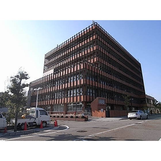 役所　金沢市役所（役所）まで4953m