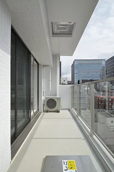 【港区芝のマンションのバルコニー】