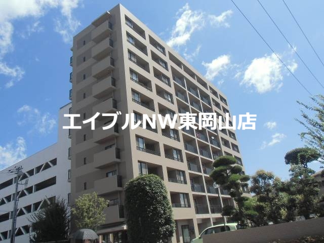 【クレストシティ中井町の建物外観】