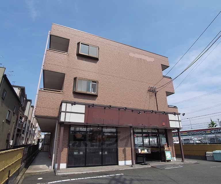 京都市伏見区羽束師志水町のマンションの建物外観